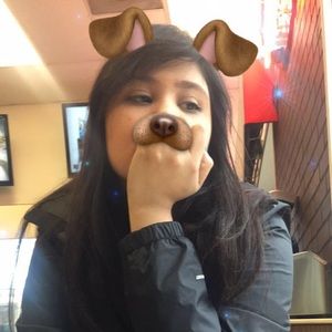 Meet your Posher, Stephanie